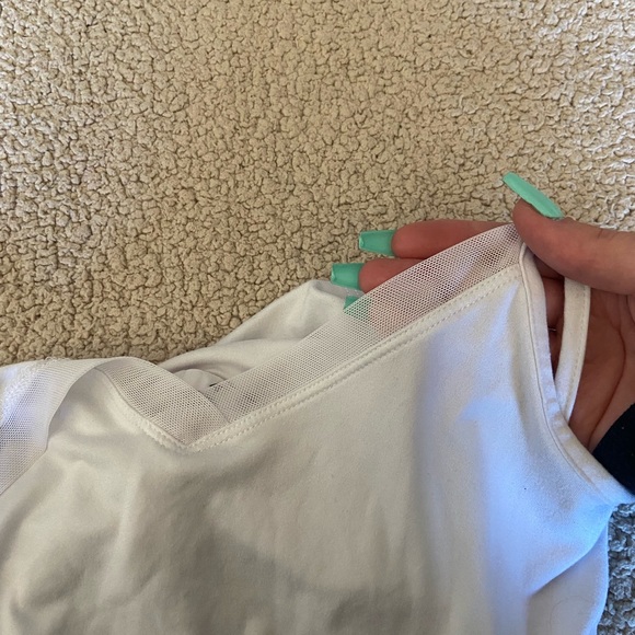 🌸 Ardene 🌸 basic white tank top - Picture 5 of 8